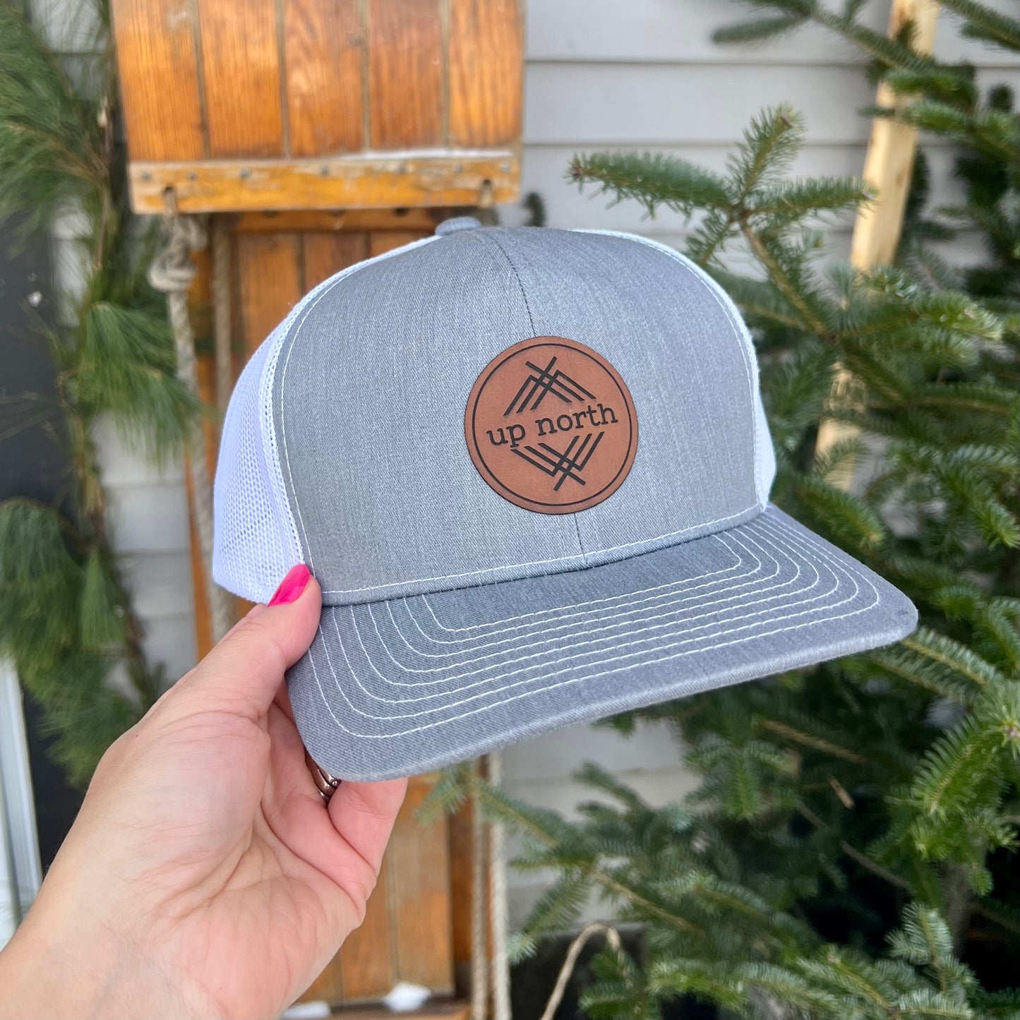 Up North Mesh Back Trucker Hat - Heather grey/white