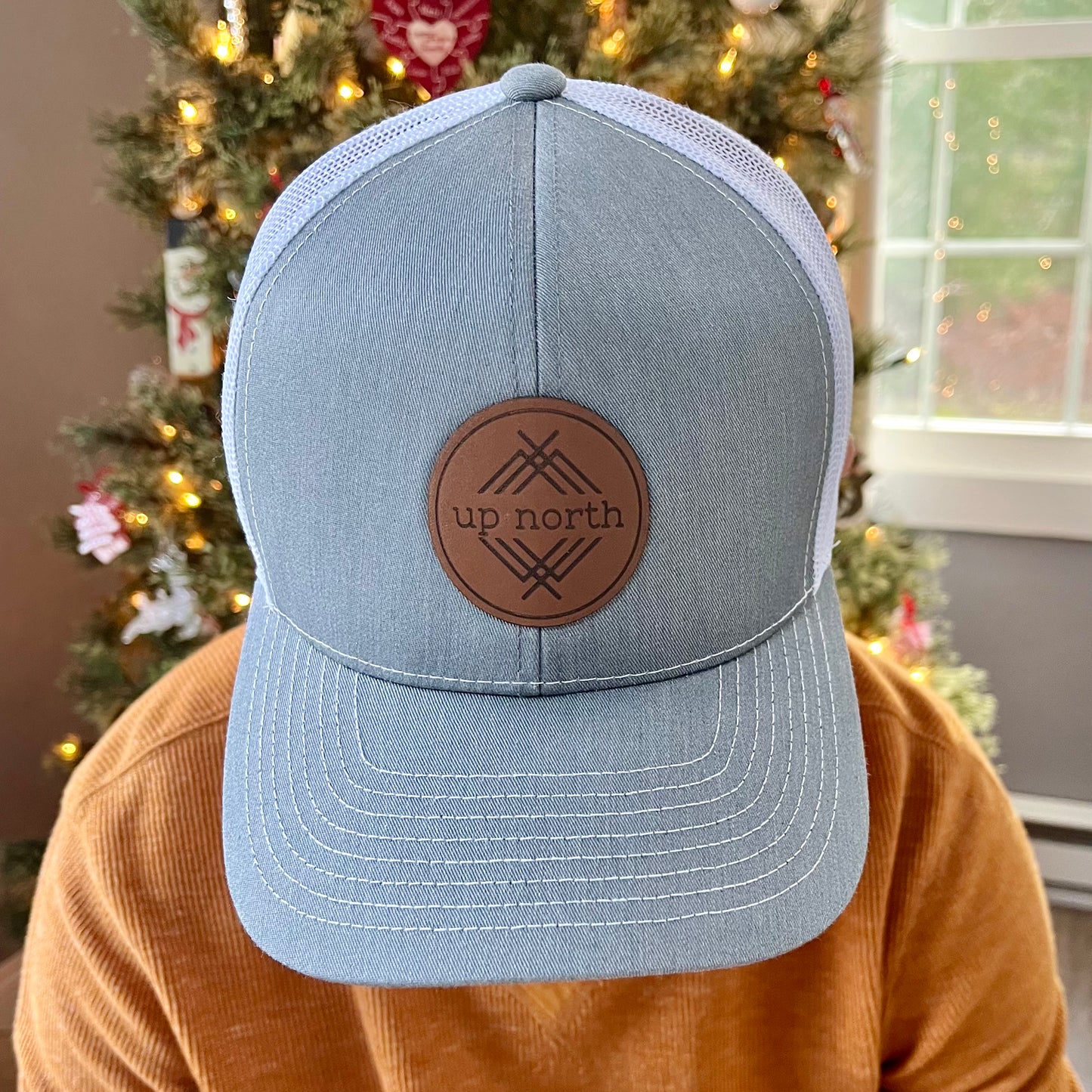Up North Mesh Back Trucker Hat - Heather grey/white