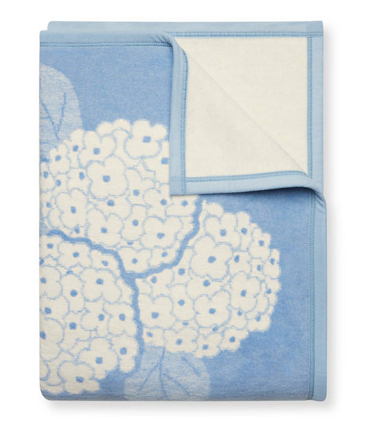 Hydrangeas Light Blue - ChappyWrap Blanket