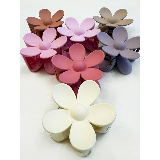 Matte Tone Daisy Hair Claw Clip