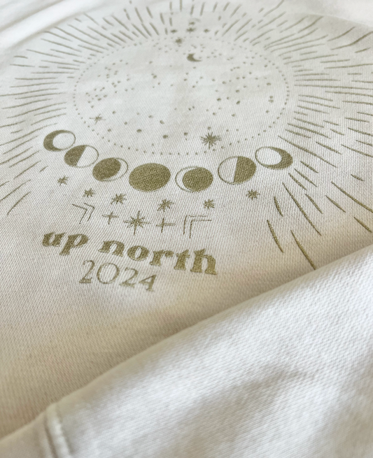 Up North Total Solar Eclipse - Moon Phases Fleece