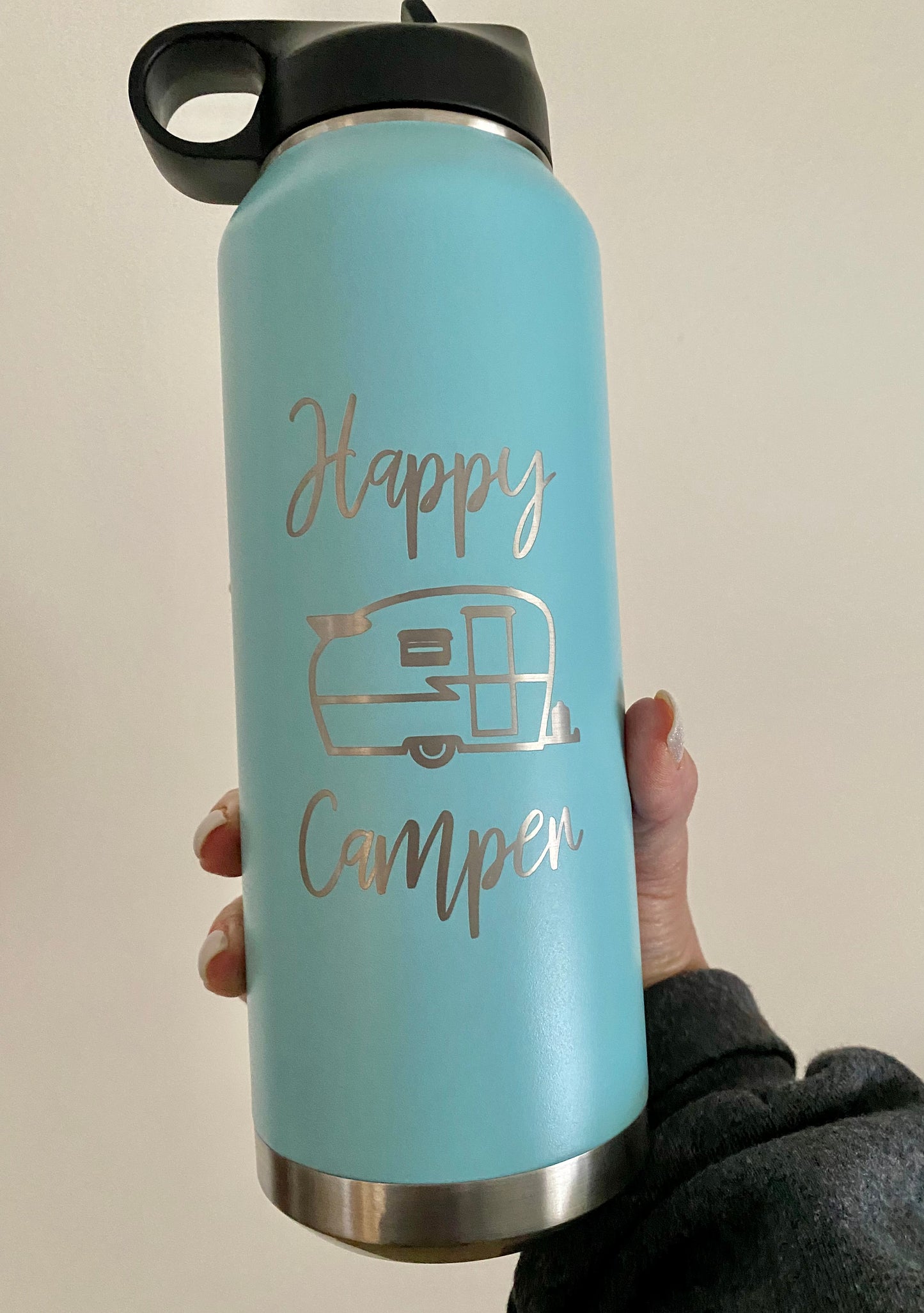 32oz Engraved Happy Camper Water Bottle